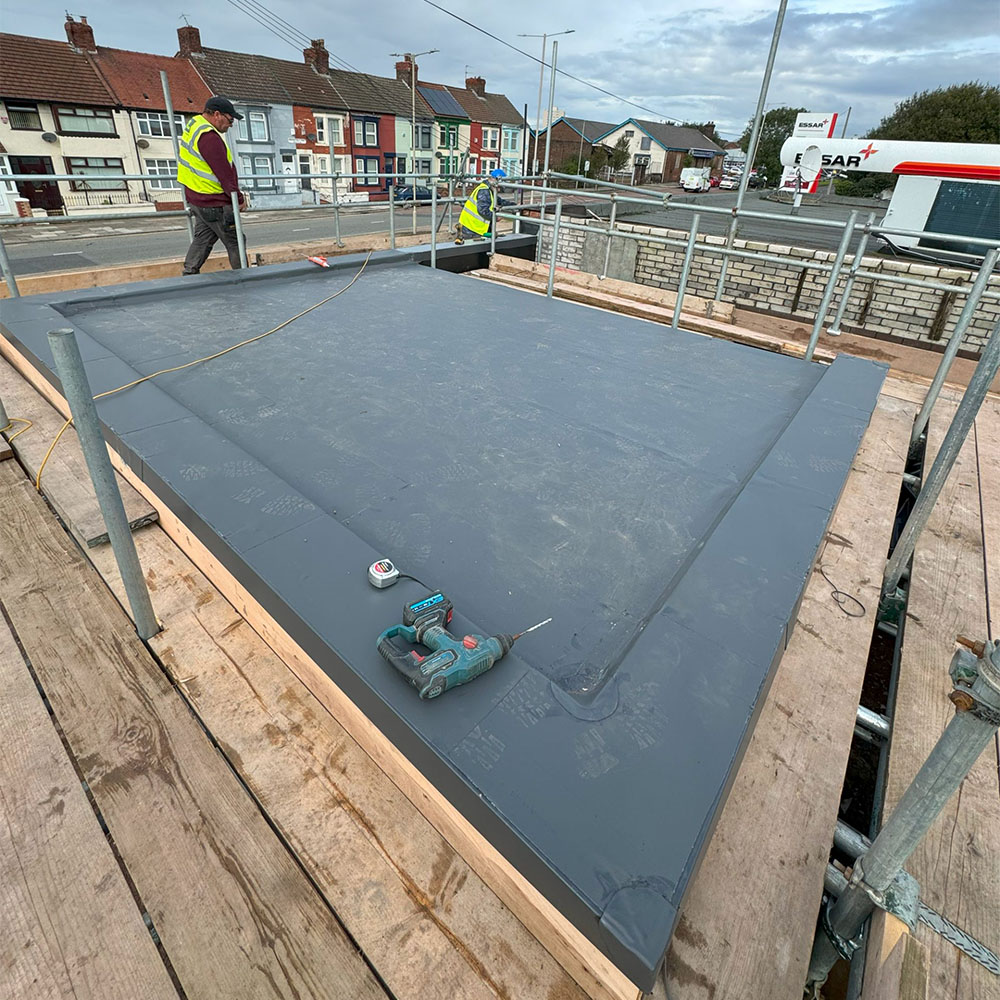 commercial contractors in liverpool